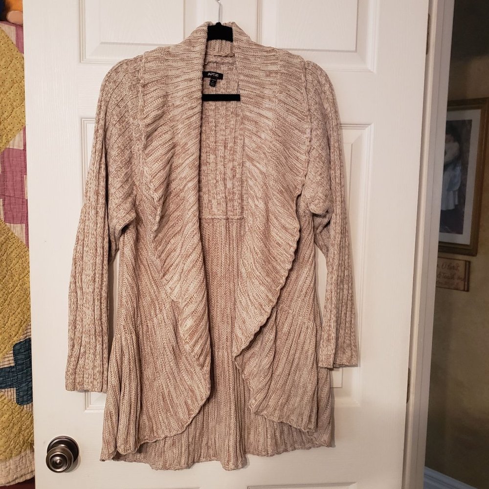 Cream and White Heather Waterfall Cardigan
